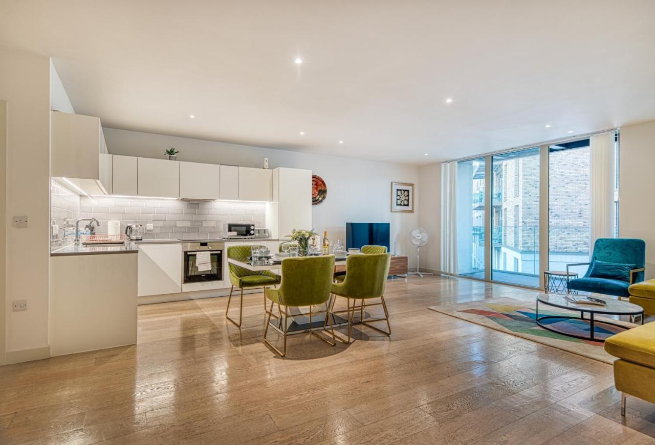 Austin David Apartments Royal Wharf Londýn Exteriér fotografie